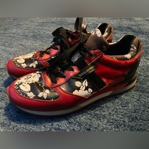Dolce & Gabbana sneakers size 39.